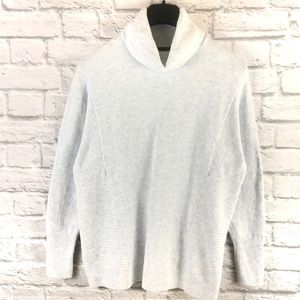 Tahari Light Marled Blue Knit Turtleneck Sweater